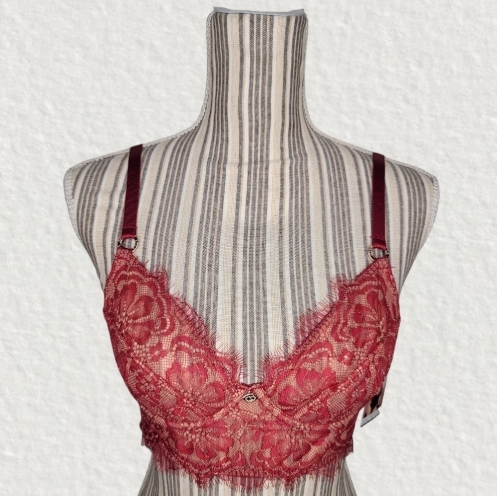 Sofia Intimates by Sofia Vergara Eyelash Bustier Underwire Bra